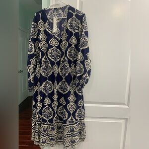 BloomChic Navy and Cream Long Sleeve Dress